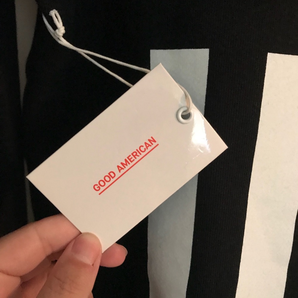 NWT- Good American Hoodie - Picture 3 of 3